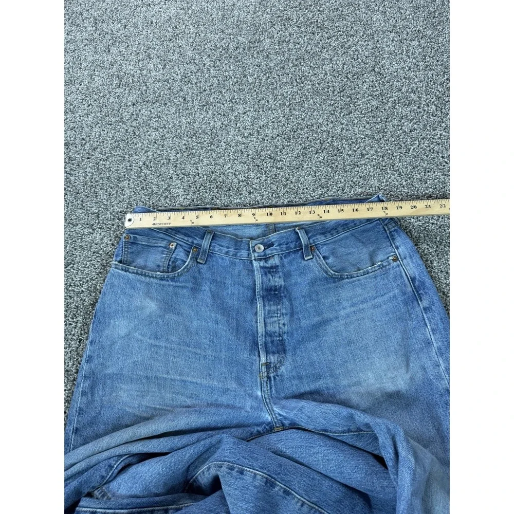 Levi's 501 Straight Fit Jeans Men's Size 38x30 Blue Button Fly